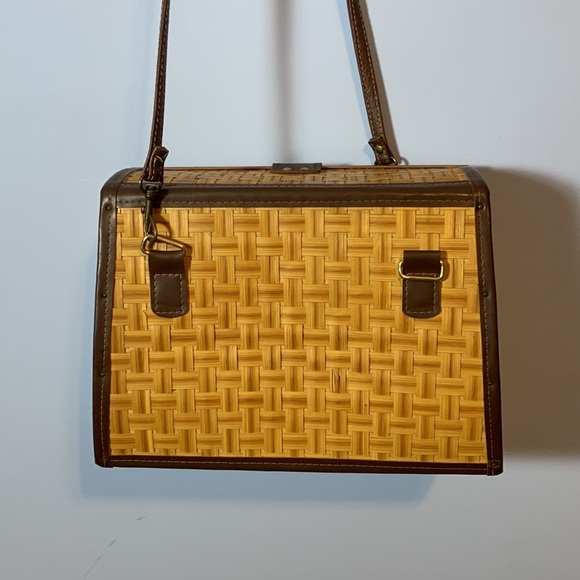 Vintage woven wicker basket purse Tan Brown Cottage Bag leather trim turn lock - Picture 4 of 6